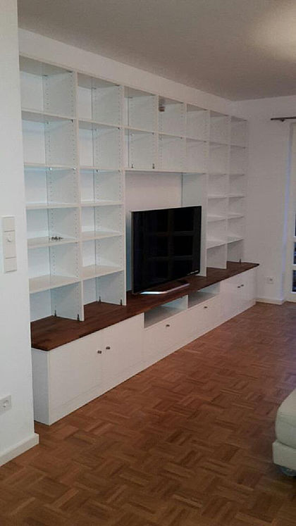 Holzmöblerei Stuttgart: Regale